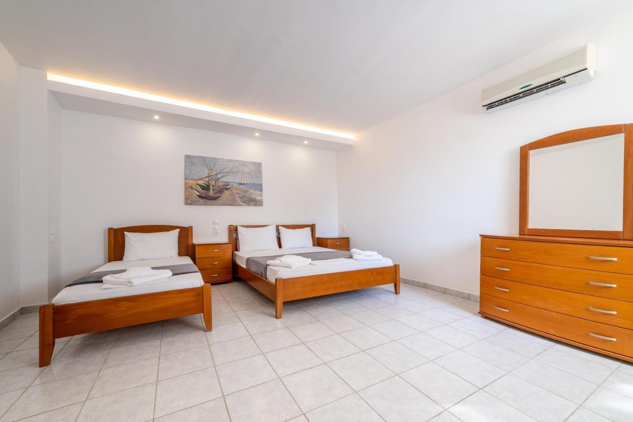 Azzurro Hotel Palairos Ngoại thất bức ảnh