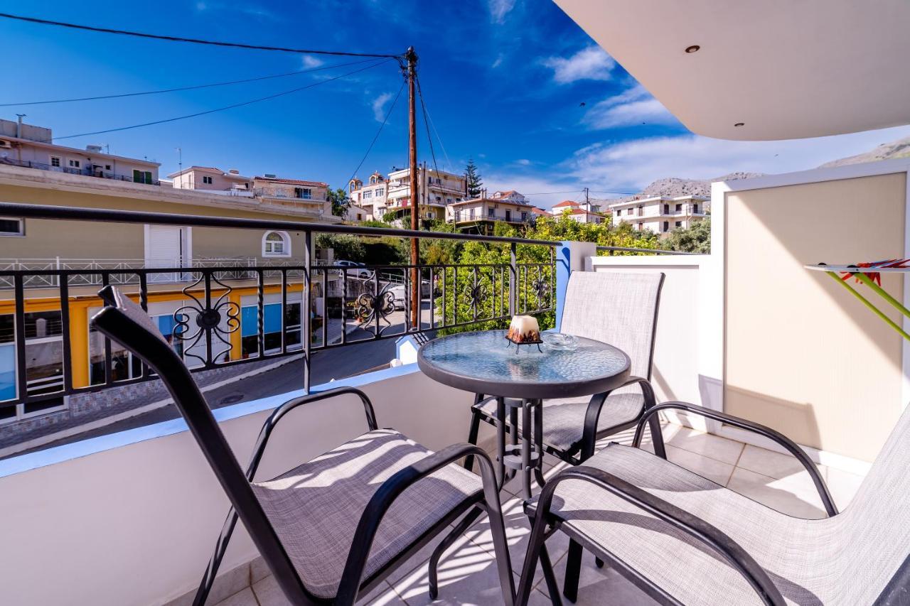 Azzurro Hotel Palairos Ngoại thất bức ảnh