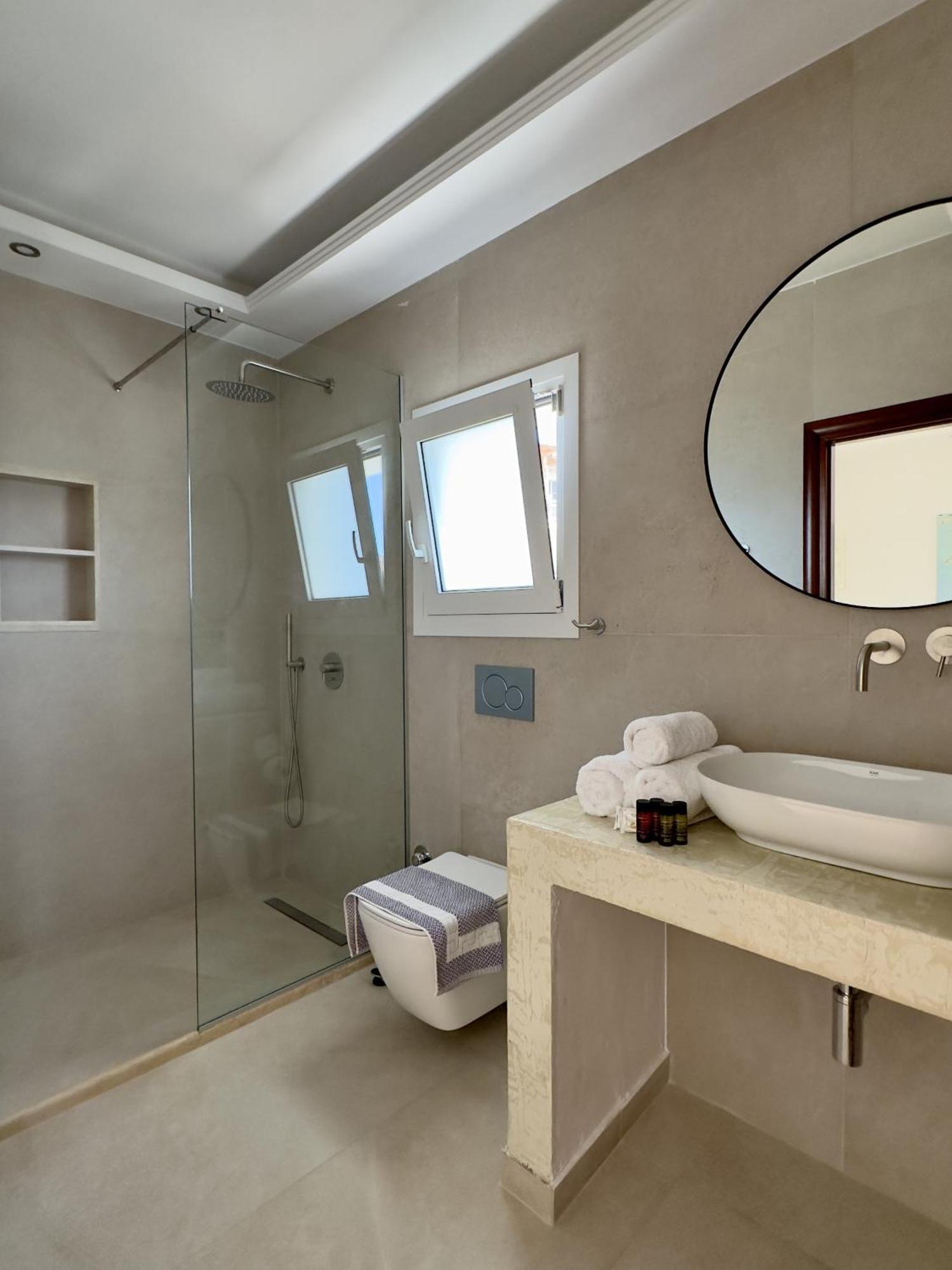 Azzurro Hotel Palairos Ngoại thất bức ảnh